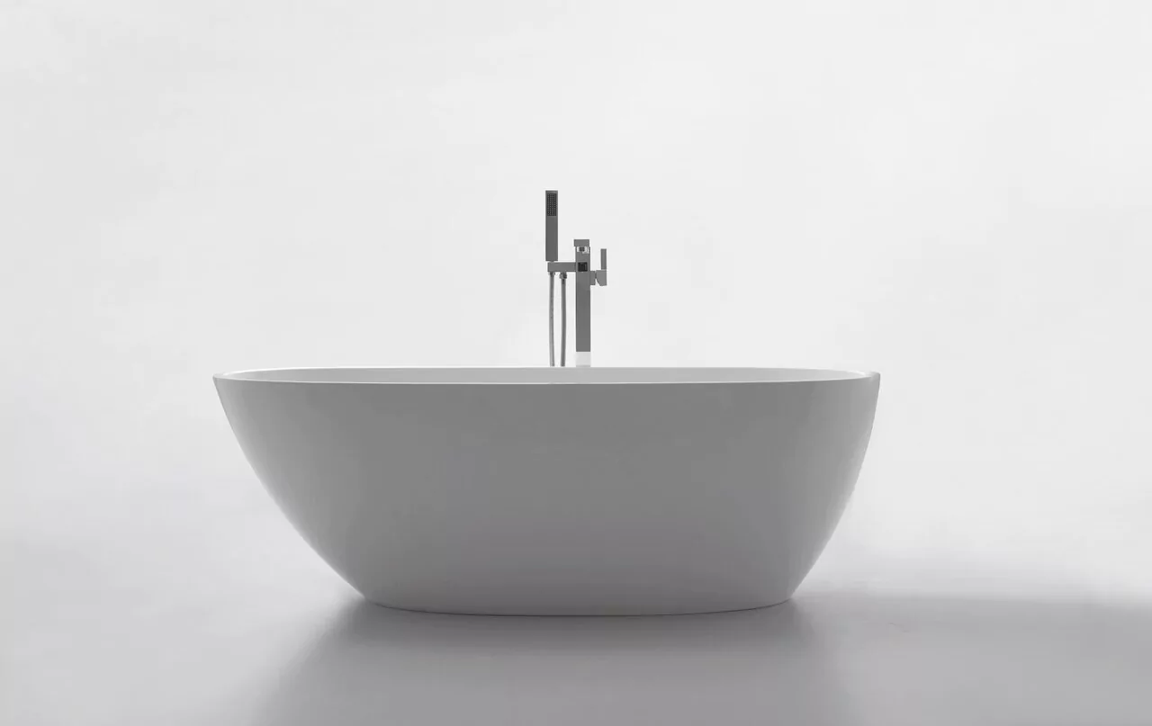 картинка Акриловая ванна без перелива BelBagno BB80-1700-W0 